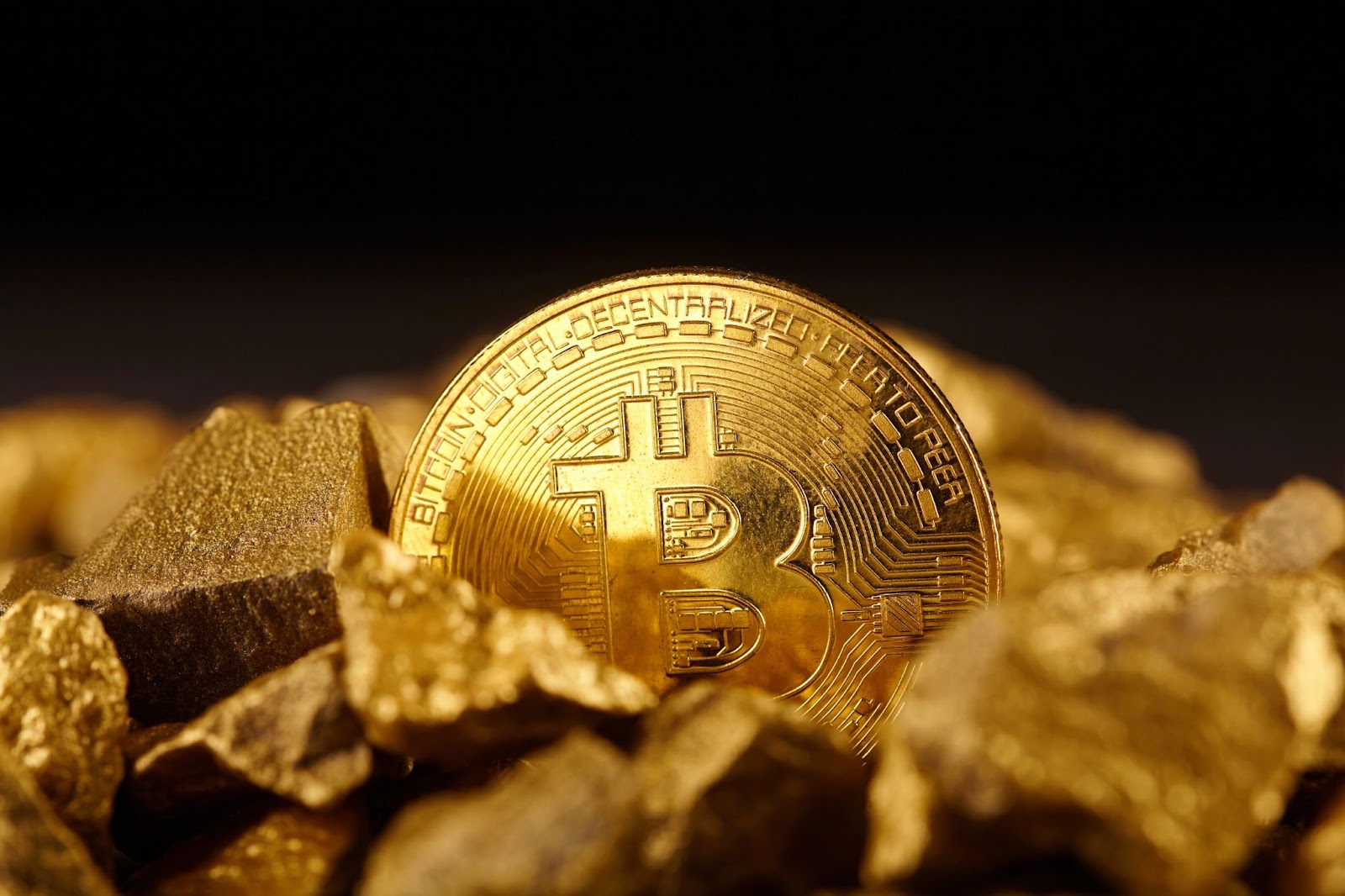 Bitcoin vs. Gold: What’s the Best Store of Value in 2025 and Beyond?